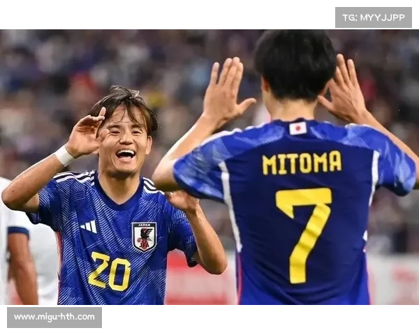 日本国脚久保建英头球冲顶破门，展现全面技术